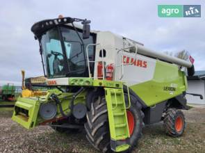 Комбайн Claas Lexion 670 2011