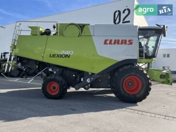 Claas Lexion 740  - фото