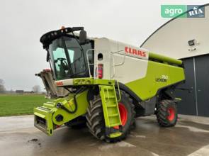 Комбайн Claas Lexion 750 