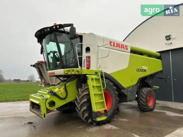 Claas Lexion 750  - фото
