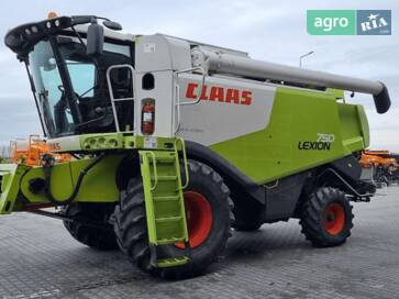Claas Lexion 750  - фото