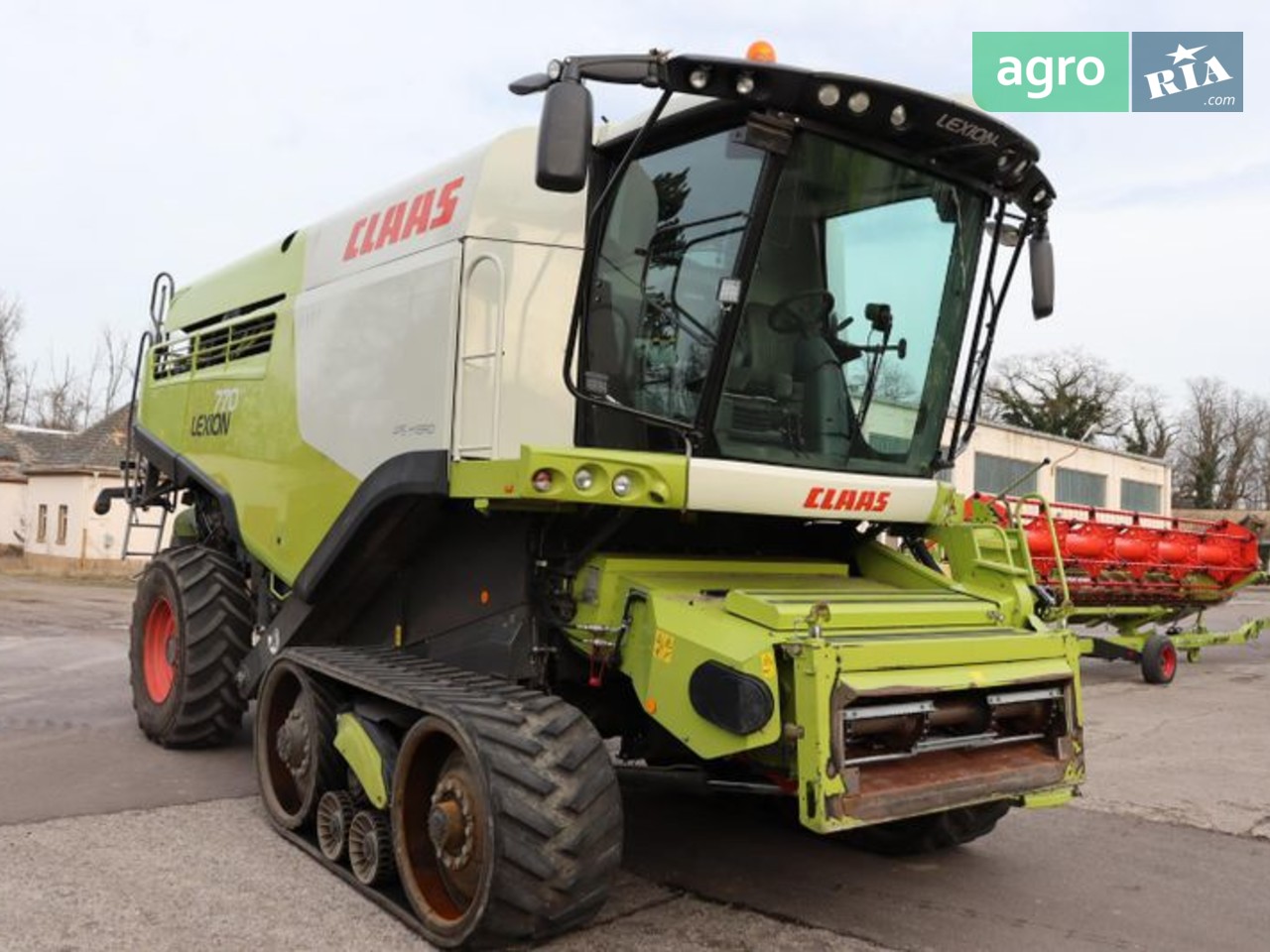 Комбайн Claas Lexion 770TT 2014 - фото 1