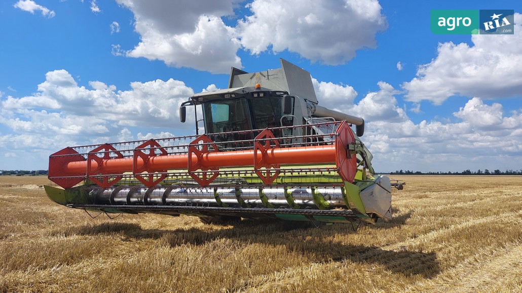 Комбайн Claas Lexion 2007 - фото 1