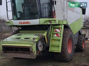 Комбайн Claas Lexion 2006