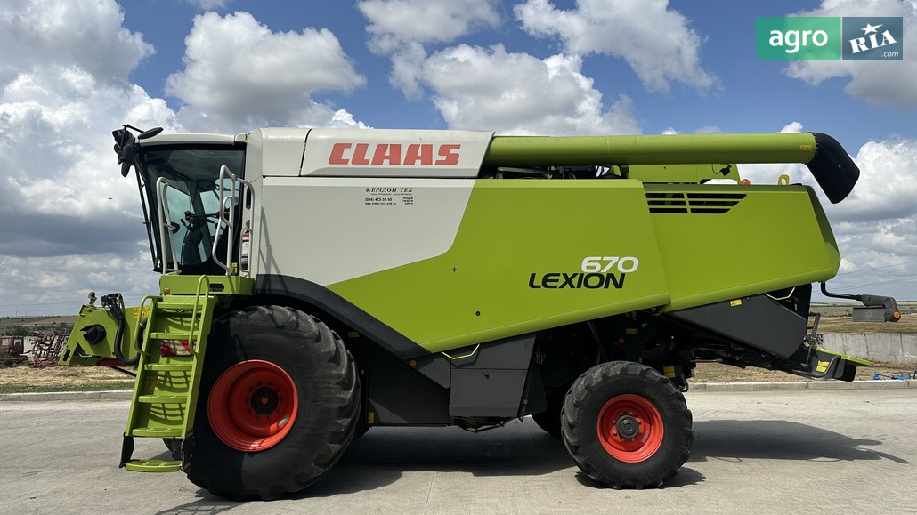 Комбайн Claas Lexion 2016 - фото 1