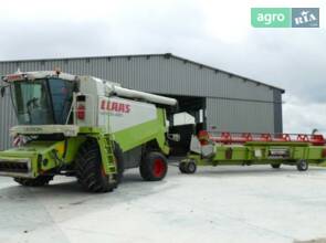 Комбайн Claas Lexion 2003