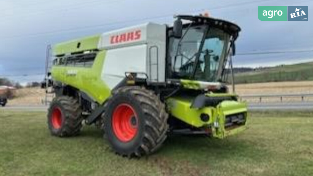 Комбайн Claas Lexion 2021 - фото 1