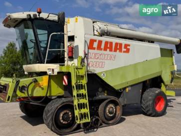 Claas Lexion  - фото