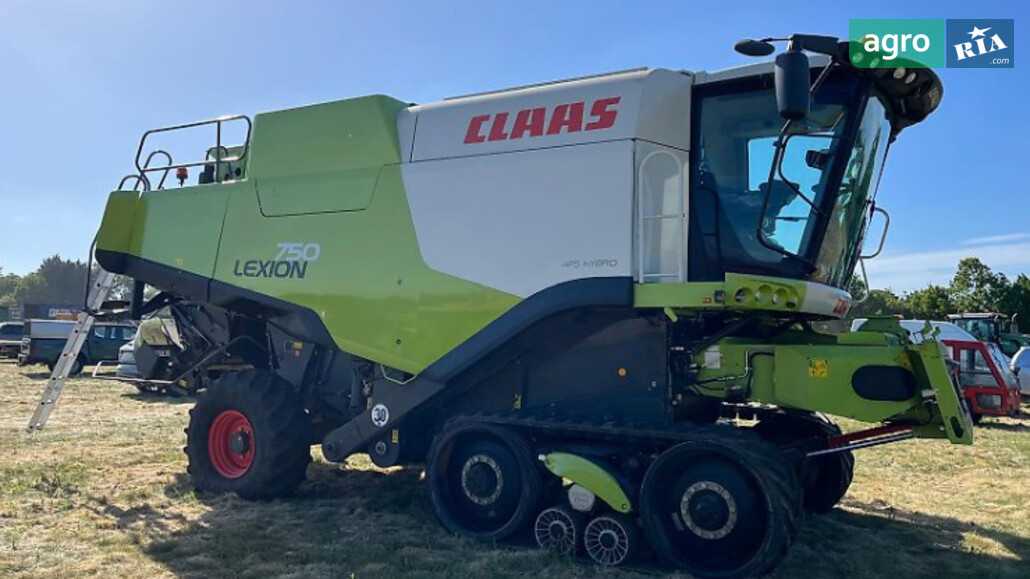 Комбайн Claas Lexion  - фото 1