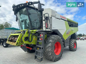 Комбайн Claas Lexion 2020