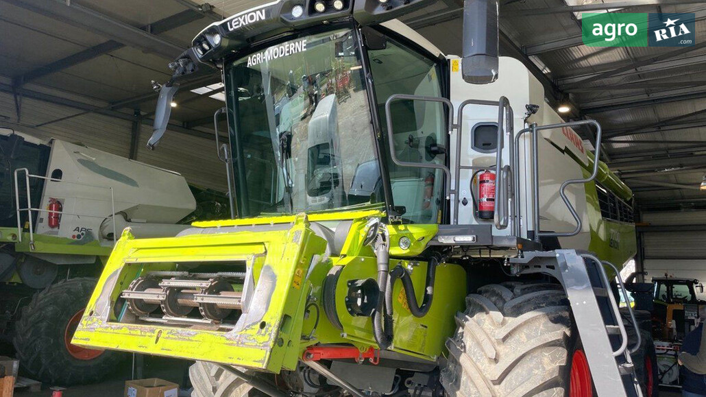 Комбайн Claas Lexion 2021 - фото 1