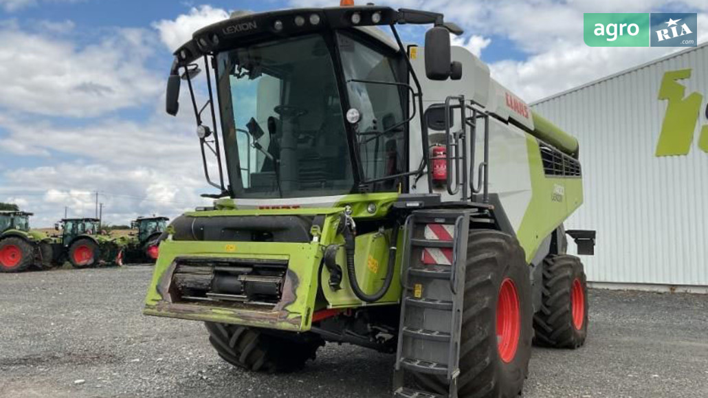 Комбайн Claas Lexion 2021 - фото 1