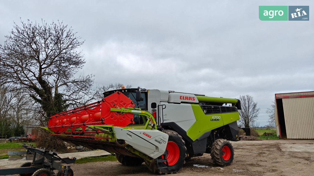 Комбайн Claas Lexion 2020 - фото 1