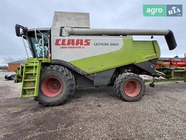 Claas Lexion  - фото