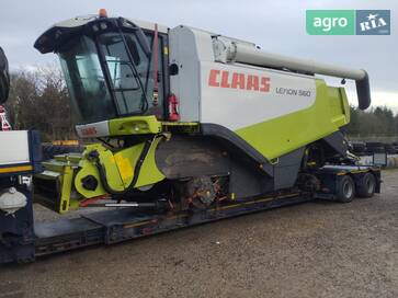 Claas Lexion  - фото