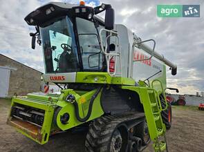 Комбайн Claas Lexion 2010