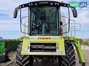 Комбайн Claas Lexion 2012
