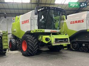 Комбайн Claas Lexion 2012