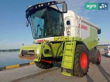 Claas Lexion 2012 - фото