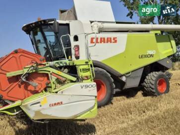 Claas Lexion 2012 - фото