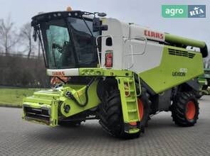 Комбайн Claas Lexion 2019