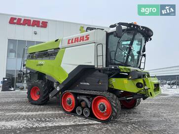 Claas Lexion  - фото