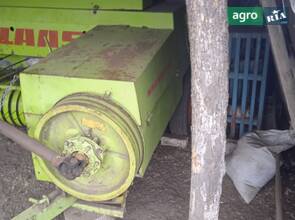 Прес-підбірник Claas Markant 40 2000