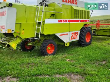 Claas Mega 2001 - фото