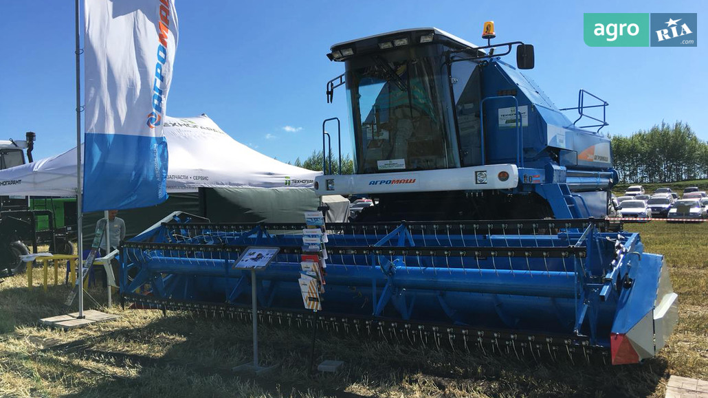 Комбайн Claas Mega 2024 - фото 1