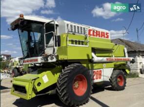 Комбайн Claas Mega 