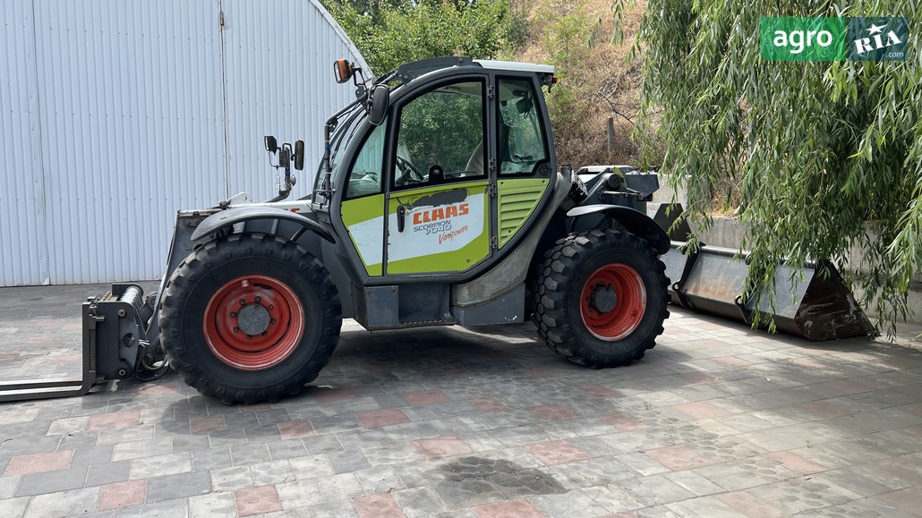 Навантажувач Claas Scorpion 7040 2010 - фото 1