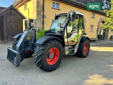 Claas Scorpion  - фото