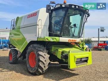 Claas Tucano 420  - фото