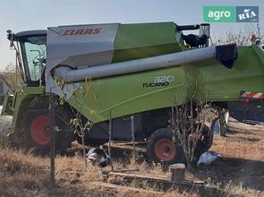Комбайн Claas Tucano 2011