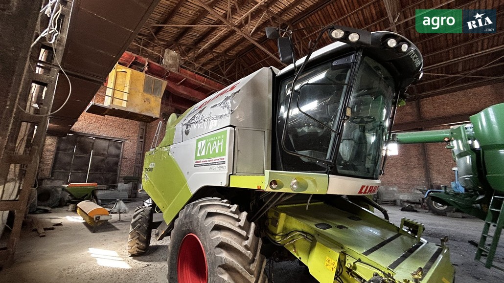 Комбайн Claas Tucano 2011 - фото 1