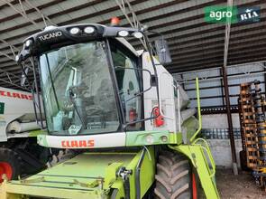 Комбайн Claas Tucano 2011