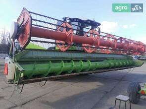 Жниварка Claas V900 2012