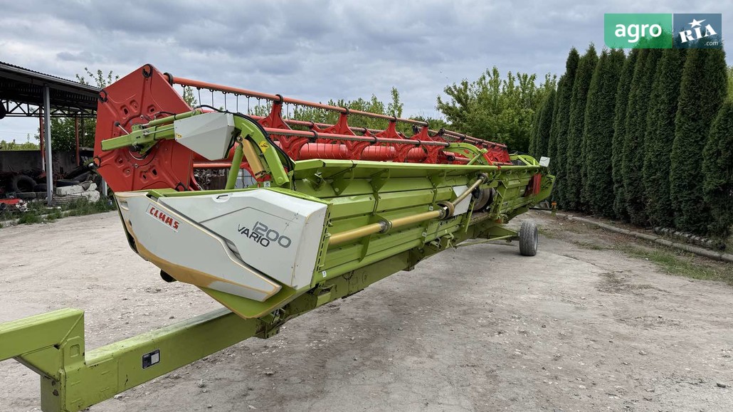 Жниварка Claas Vario 2013 - фото 1