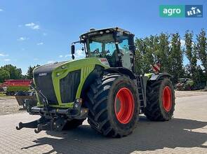 Трактор Claas Xerion 2016