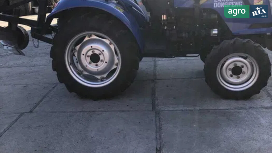 Трактор Dongfeng 244 DH 2019 - фото 1