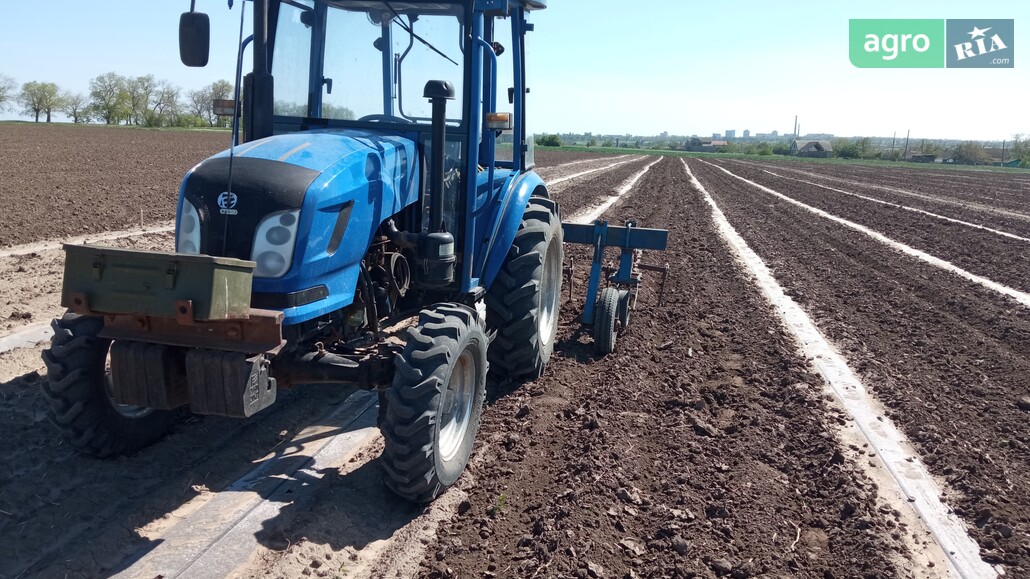 Трактор Dongfeng 404 DHLC 2019 - фото 1