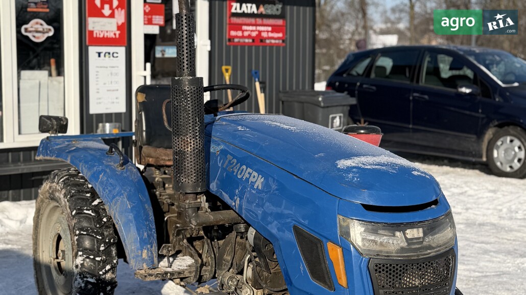 Трактор Dongfeng DF-240 2019 - фото 1