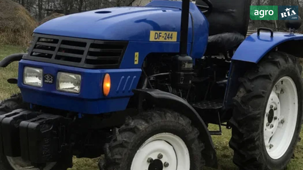 Трактор Dongfeng DF-244 2011 - фото 1