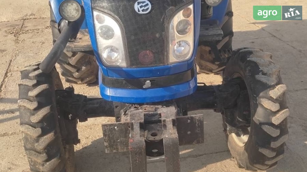 Трактор Dongfeng DF-244 2020 - фото 1