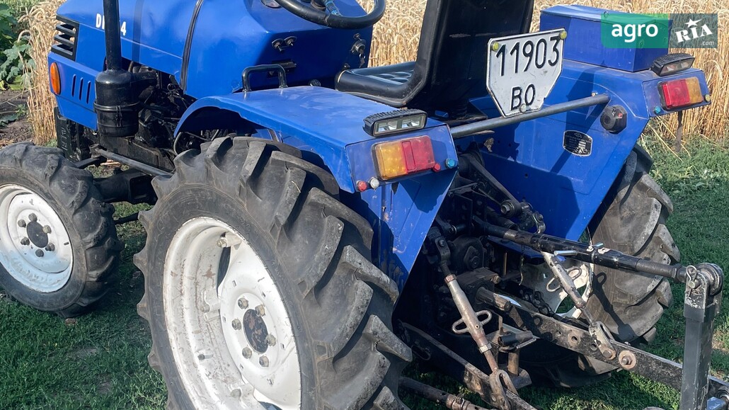 Трактор Dongfeng DF-244 2010 - фото 1