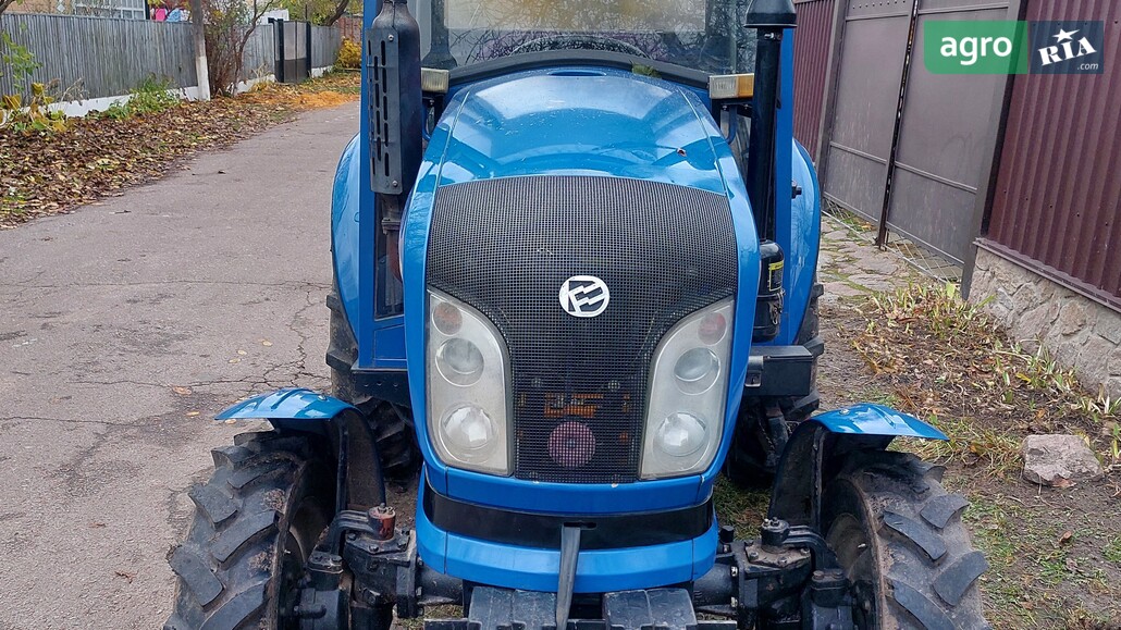 Трактор Dongfeng DF-244 2018 - фото 1