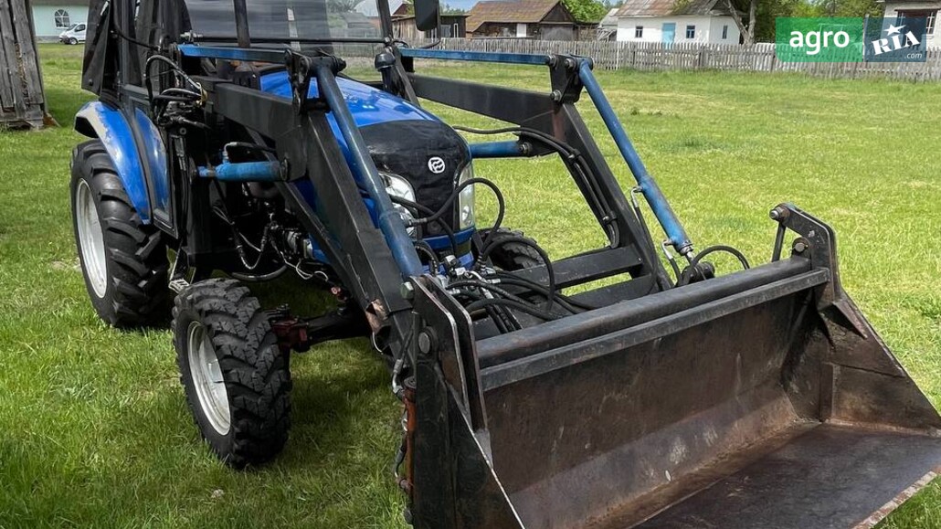 Трактор Dongfeng DF-244G2 2020 - фото 1