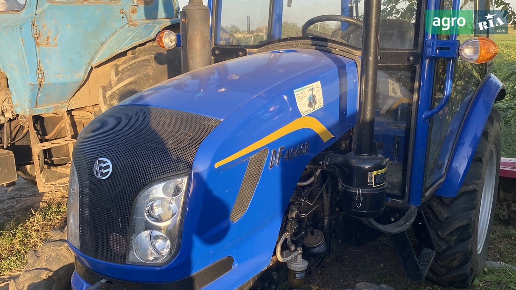 Трактор Dongfeng DF-404 2022 - фото 1