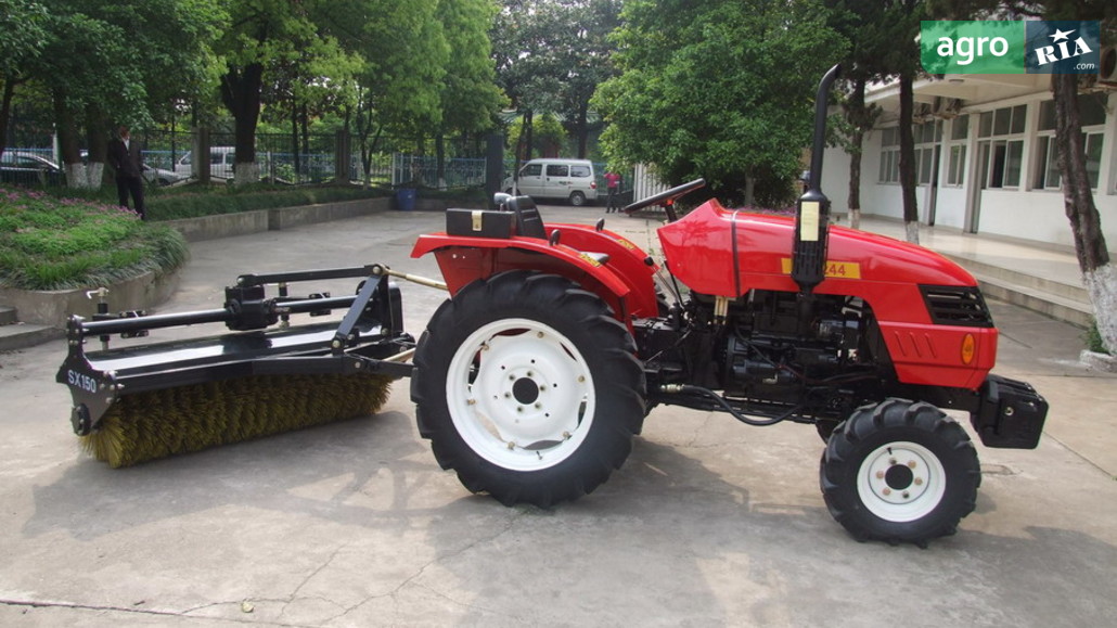 Трактор Dongfeng DF 2020 - фото 1
