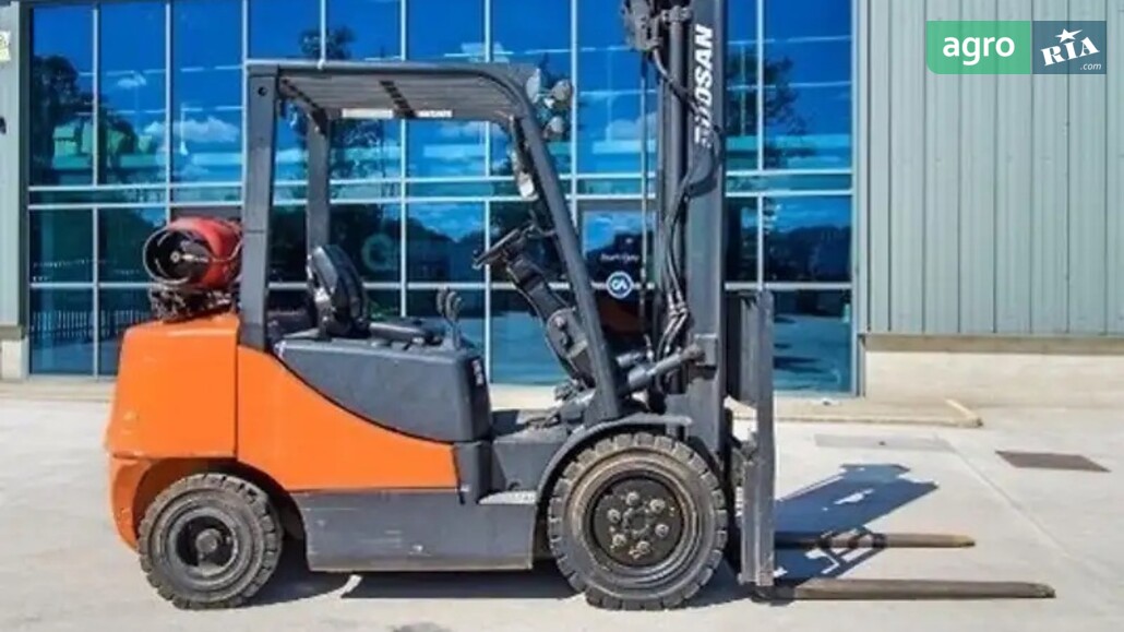 Навантажувач Doosan GX 3.5 2008 - фото 1